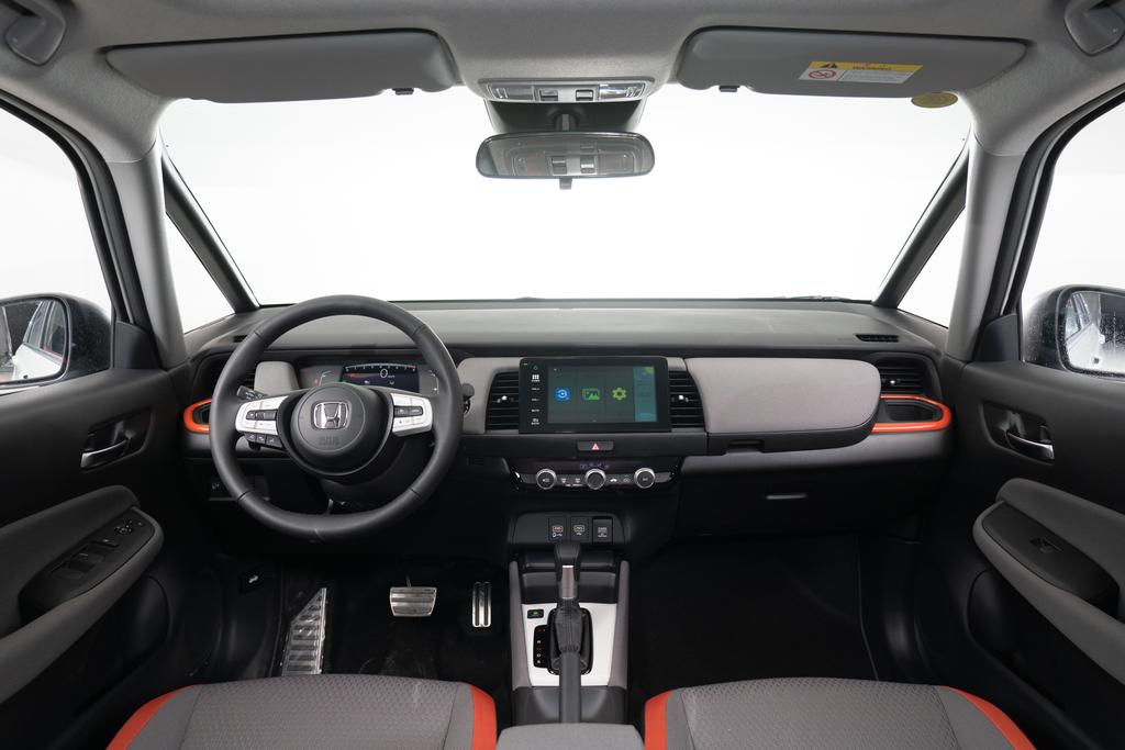 成都车展前本田life报价优惠,东风本田life1.5lcvt-ss灵趣