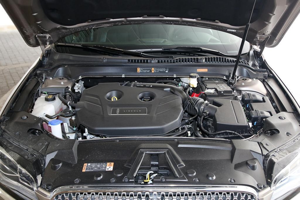 林肯mkz停产后的维修保养问题,林肯被低估的好车