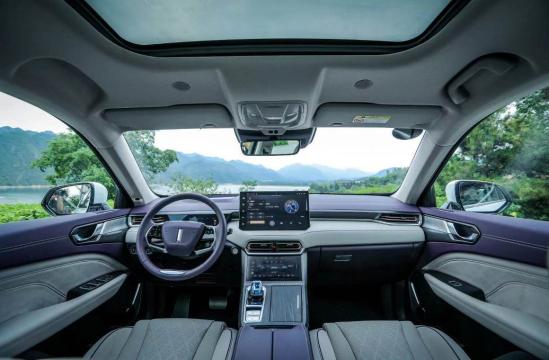 魏牌拿铁dht-phev充电桩免费安装,魏牌拿铁dht与dht-phev怎么选