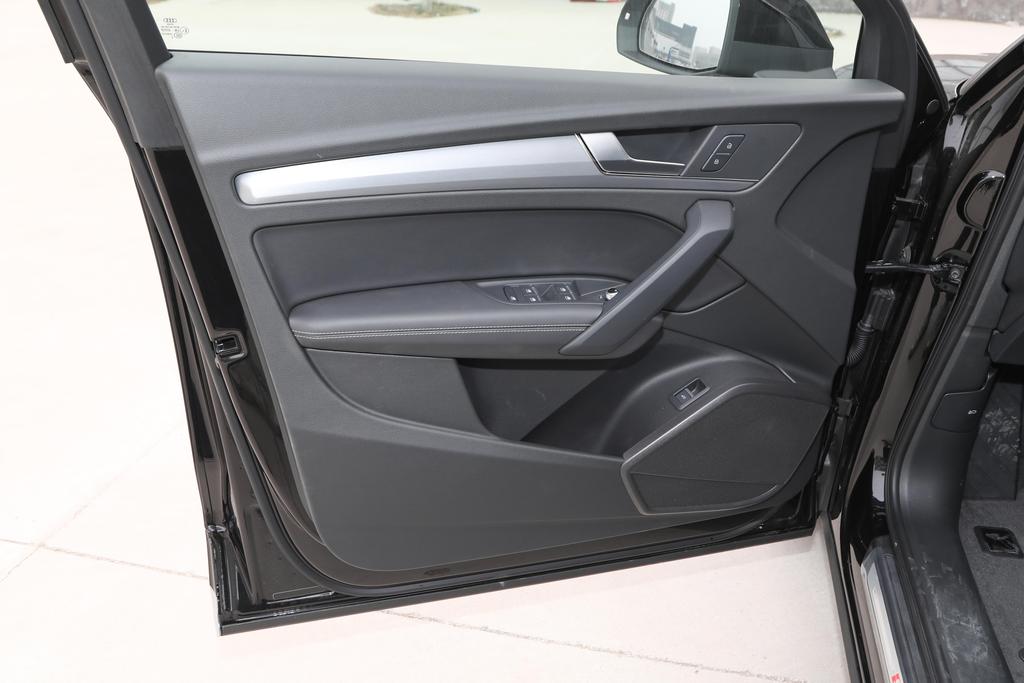 奥迪q5l落地多少钱,奥迪q5lsportback