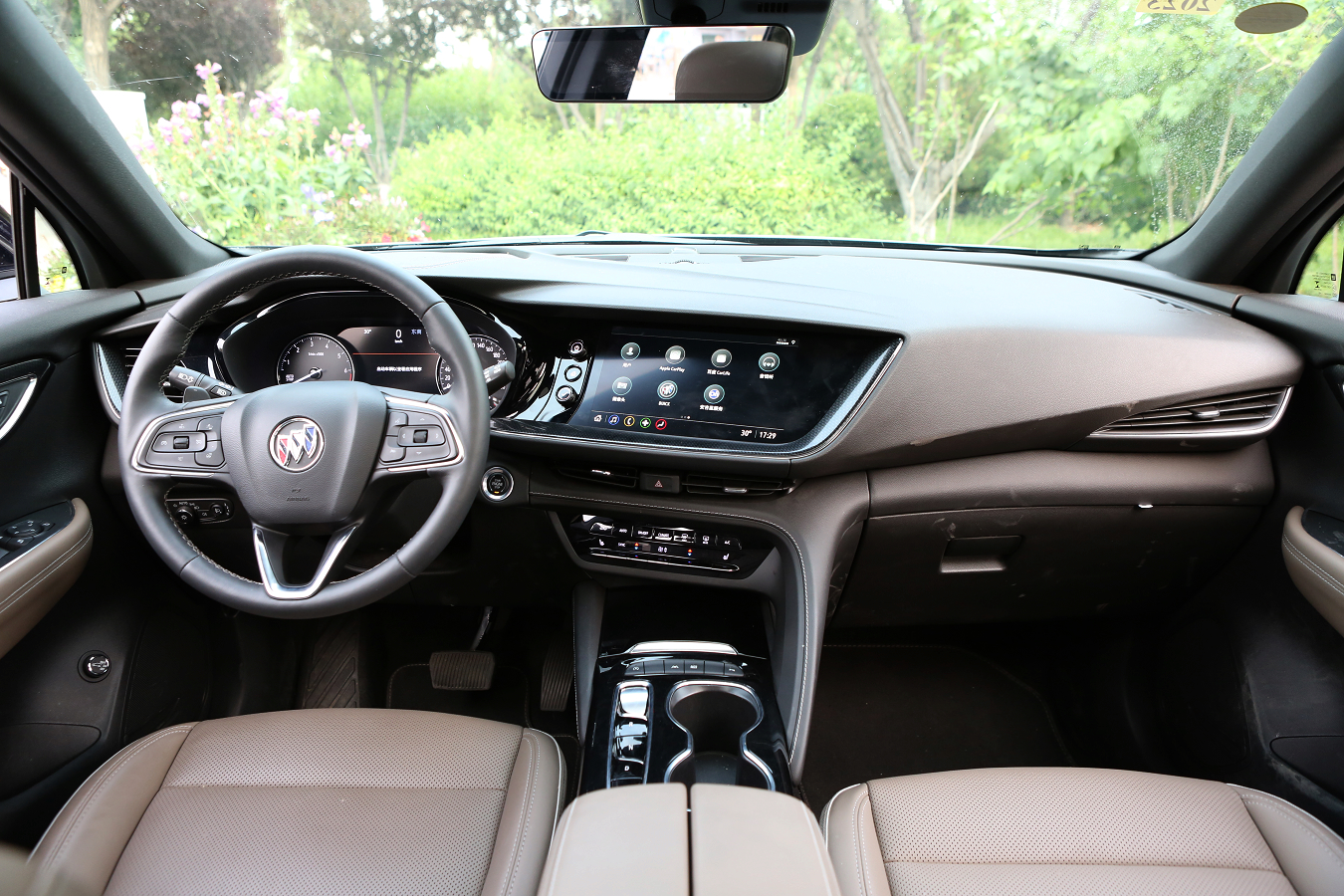 别克昂科威plus艾维亚五座试驾,试驾别克昂科威plus5座豪华