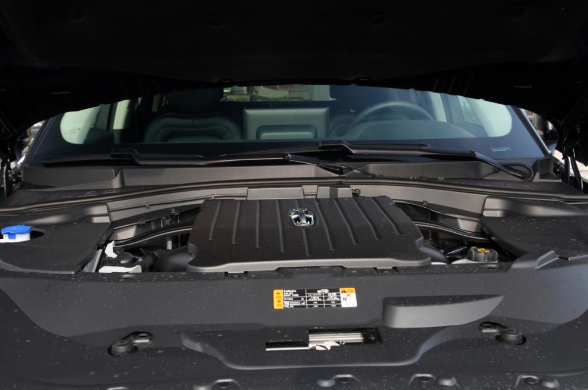 林肯飞行家v6发动机通病,林肯飞行家v6声浪