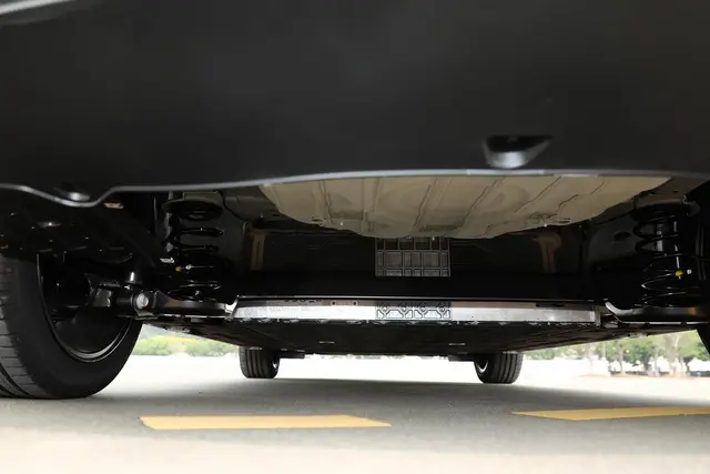 15万左右空间大续航远动力强suv,2024款合创z03真实续航