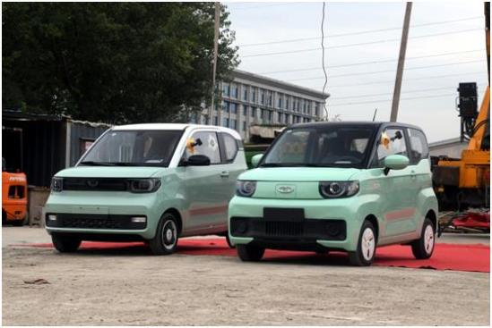 奇瑞qq冰淇淋和宏光mini拆解,五菱宏光miniev和奇瑞qq冰淇淋