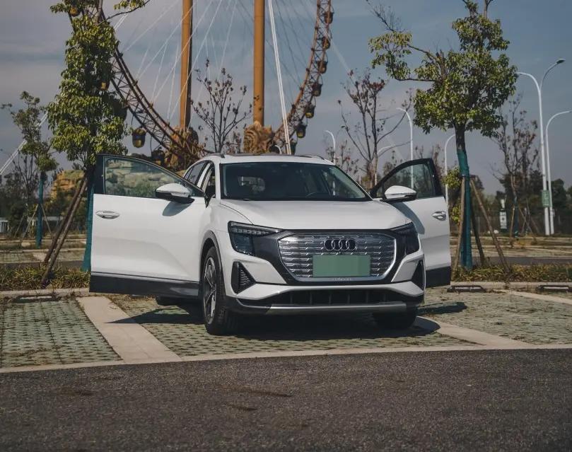 奥迪q5e-tron对比modely,奥迪e-tron和q5e-tron区别