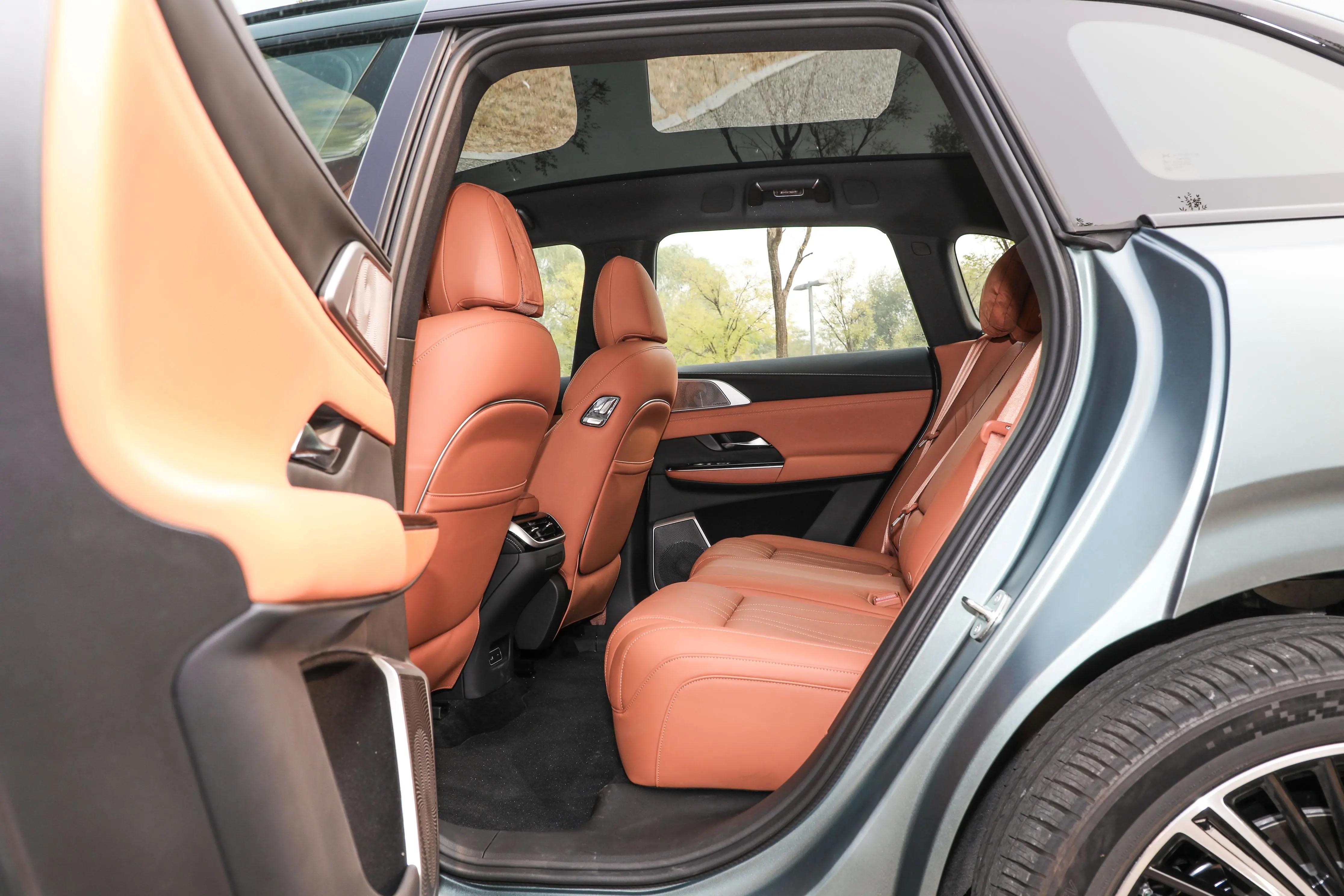 全新suv小鹏g9自动驾驶,30万级纯电suv就选小鹏g9