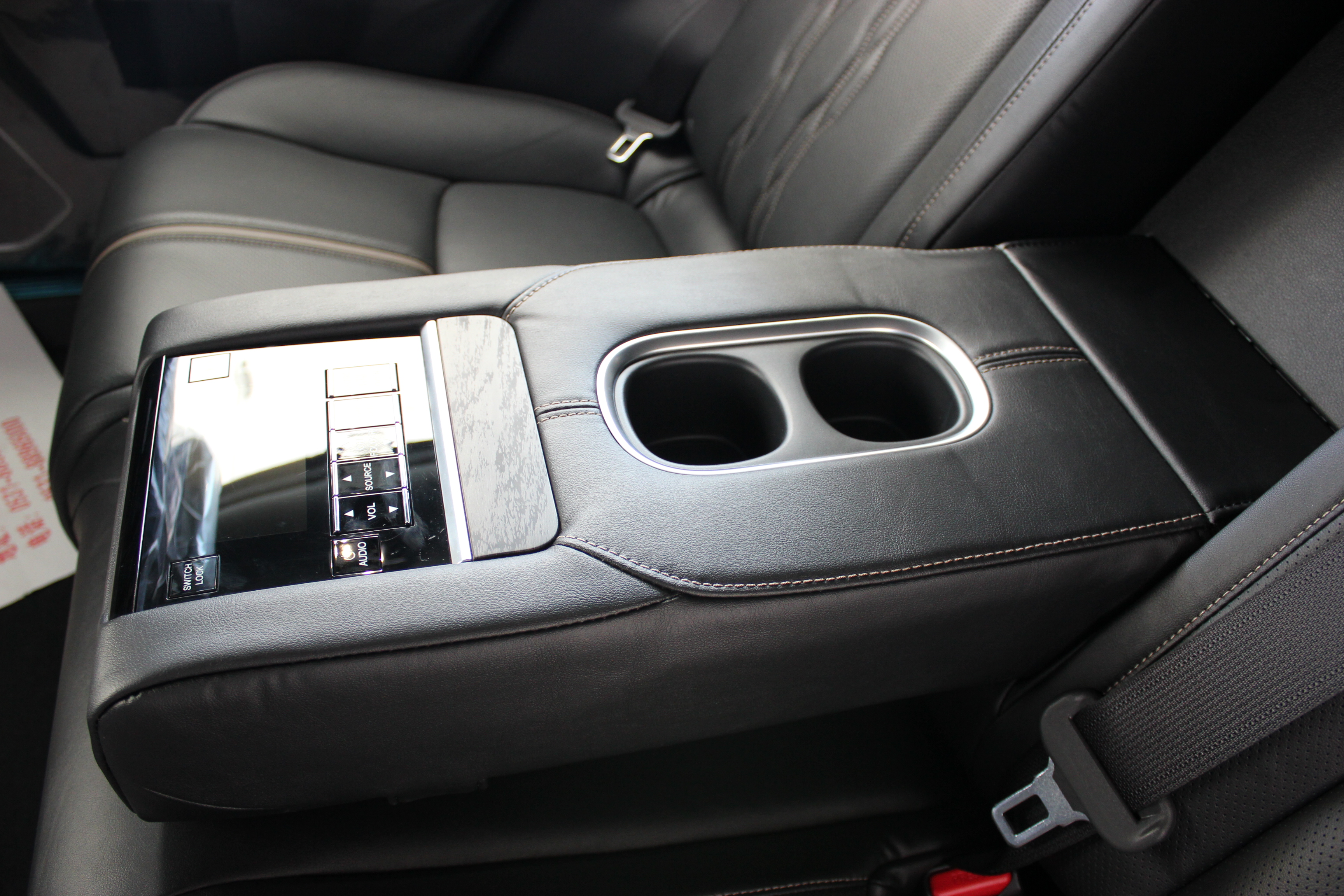 新款本田UR-V实车图被曝,本田UR-V外观