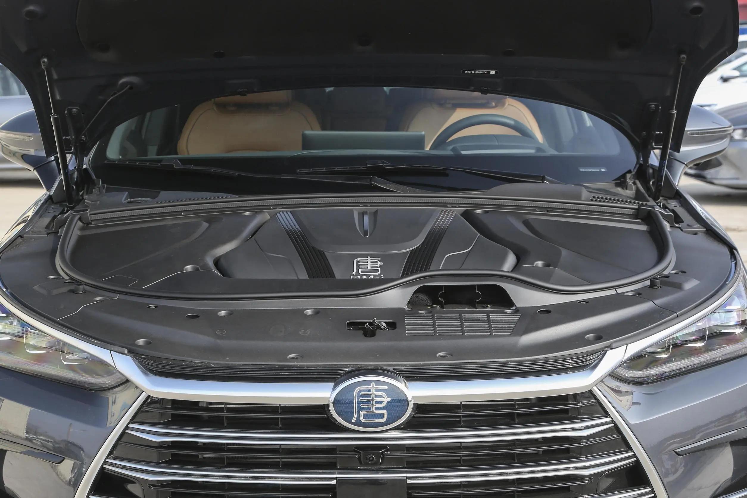 比亚迪唐dm-i冠军版中配底价,比亚迪唐DM-i冠军版售价