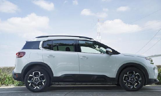 天逸c5aircross和beyond的区别,天逸beyond新老车型对比