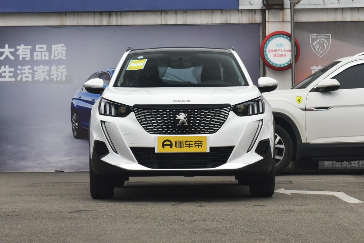 标致2008的1.6l优点与缺点,2016款标致2008自动挡1.2t