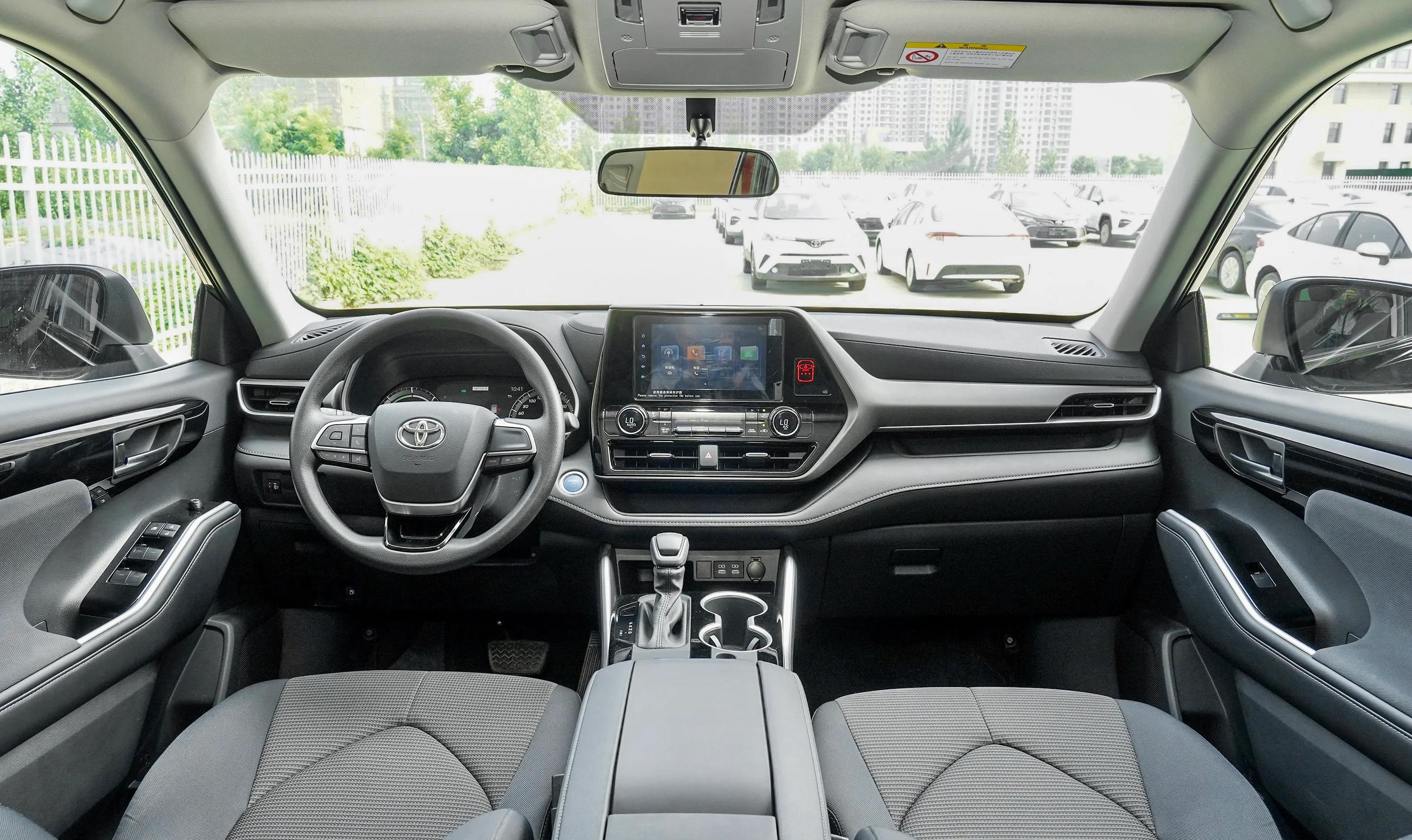 最低配值不值，丰田汉兰达两驱精英版5座，价格上调后还香吗