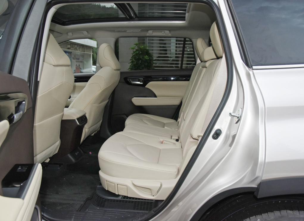 本田urv2021款对比汉兰达,汉兰达2.0t和本田urv对比测试