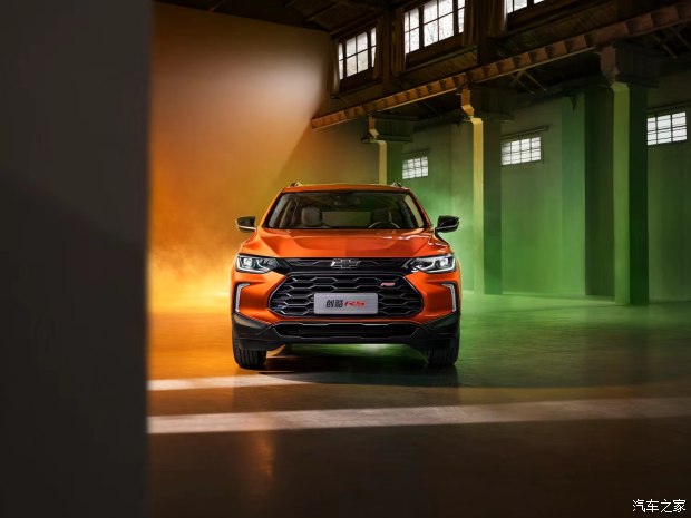 2022款雪佛兰创酷rs跑高速稳吗,雪佛兰全新创酷rs高燃登场