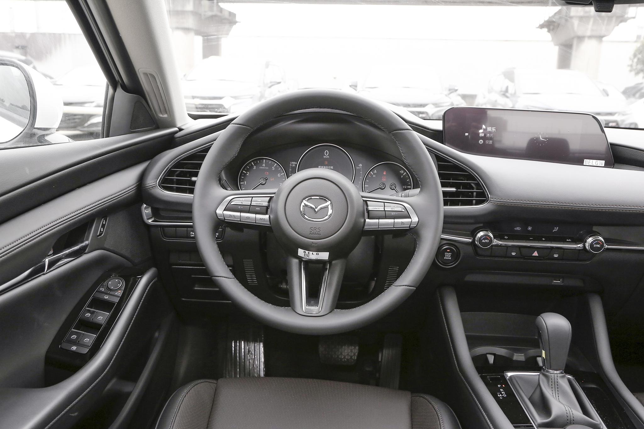 养一辆马自达3一年多少钱,养一台昂克赛拉一个月