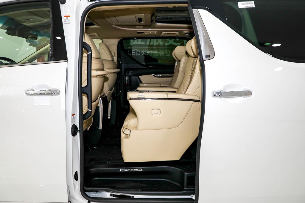 丰田埃尔法为什么这么贵,埃尔法优缺点都有哪些