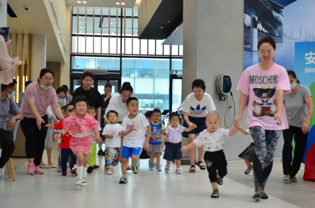 2022BMW哈尔滨绿地宝仕儿童交通安全训练营欢乐开营啦！