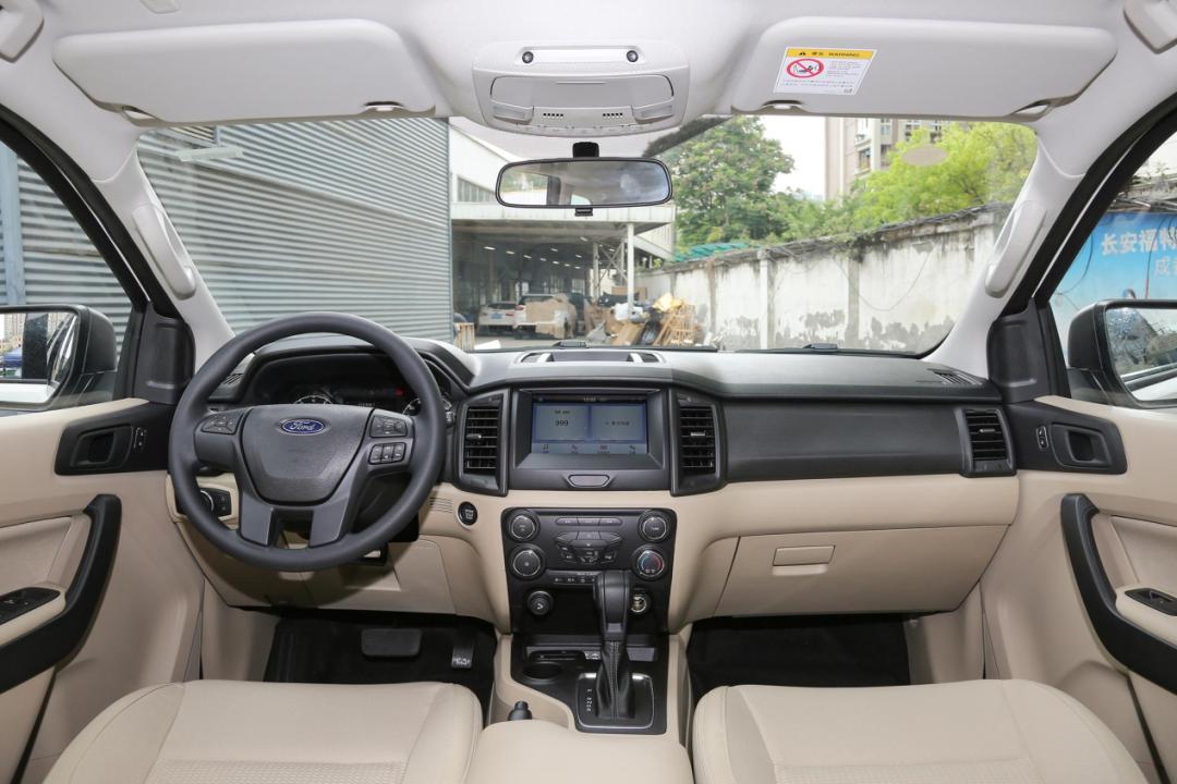 不超20万预算最好的越野车四驱,专为越野打造的硬派越野车