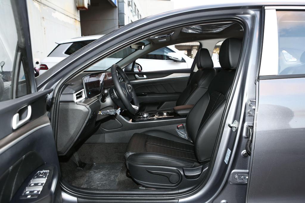 起亚k5试驾2020款2.0t多少钱,起亚k5试驾车出售