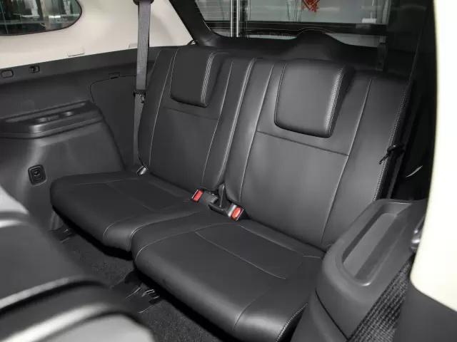 全新三菱欧蓝德配置怎么选,2.4l七座版