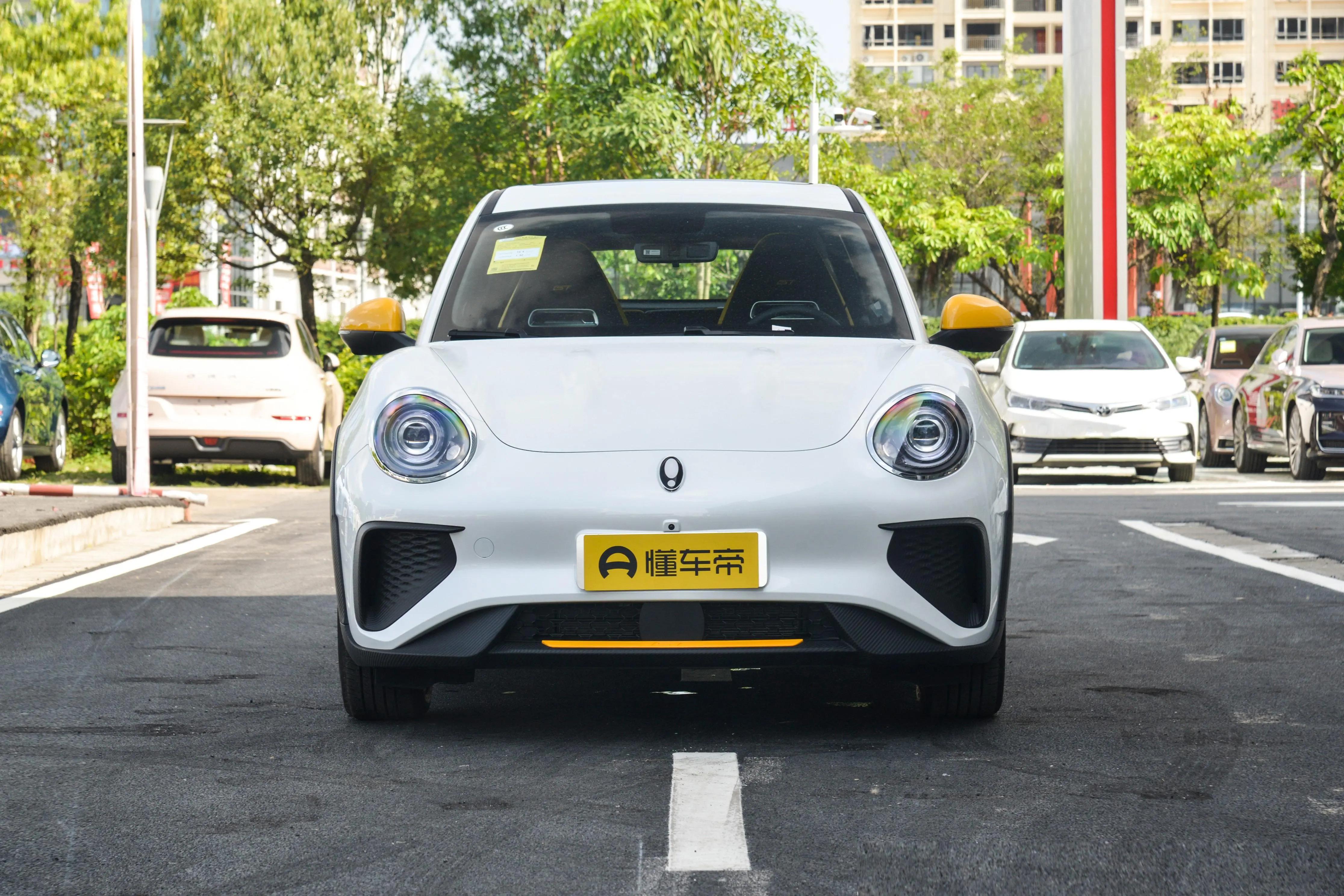 新车欧拉好猫GT，售价15.38万，代步通勤回头率高