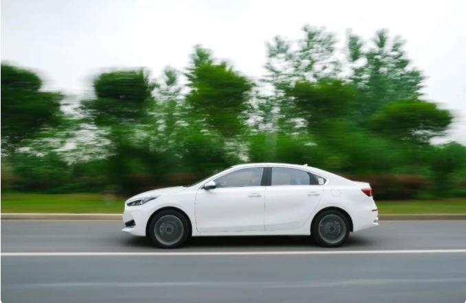 老司机课堂丨原来玻璃水还有这些！