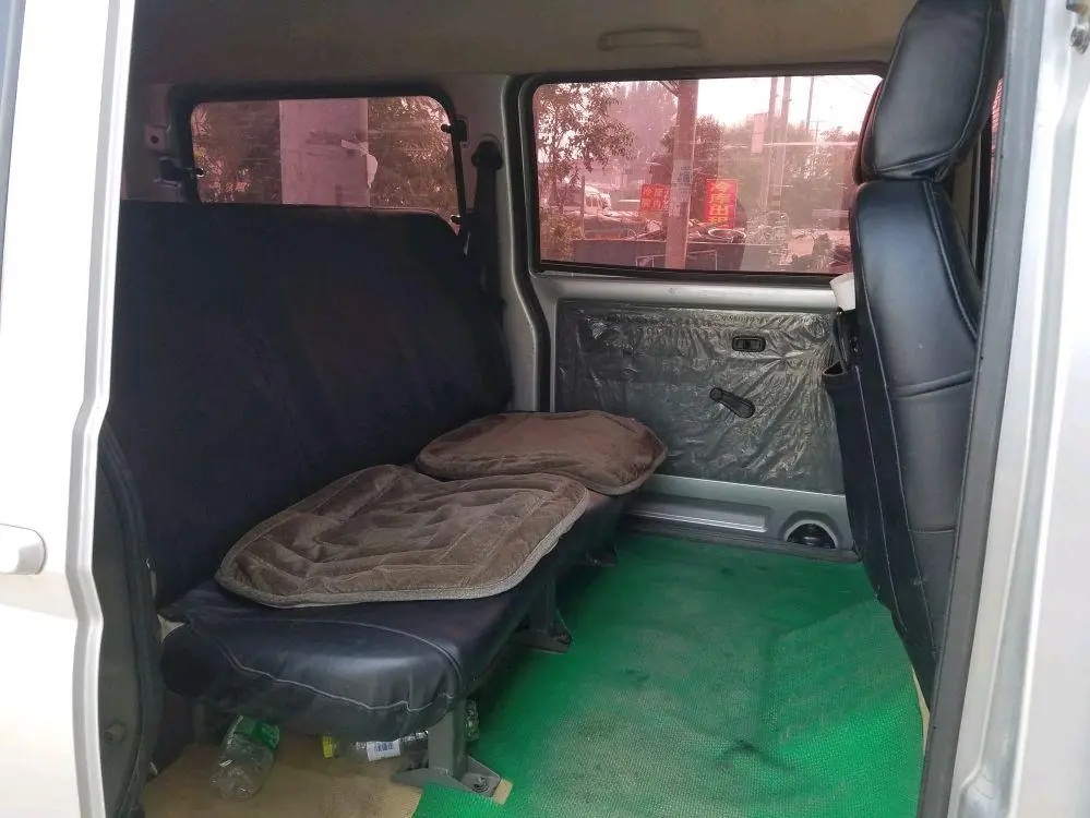 五菱荣光s1.5l全款落地多少钱,五菱荣光s新款