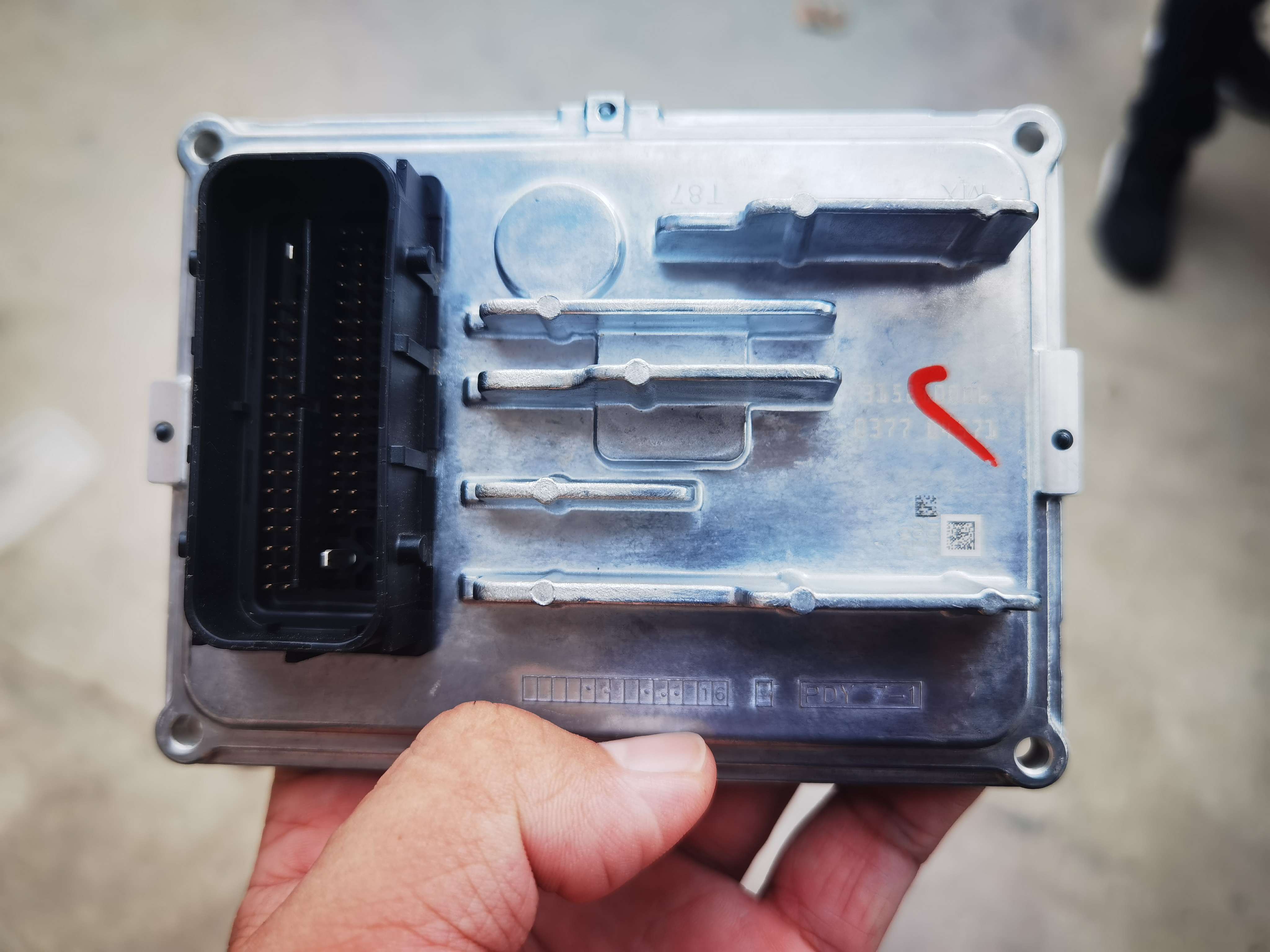 探界者9at变速箱是什么牌子,探界者九速变速箱故障