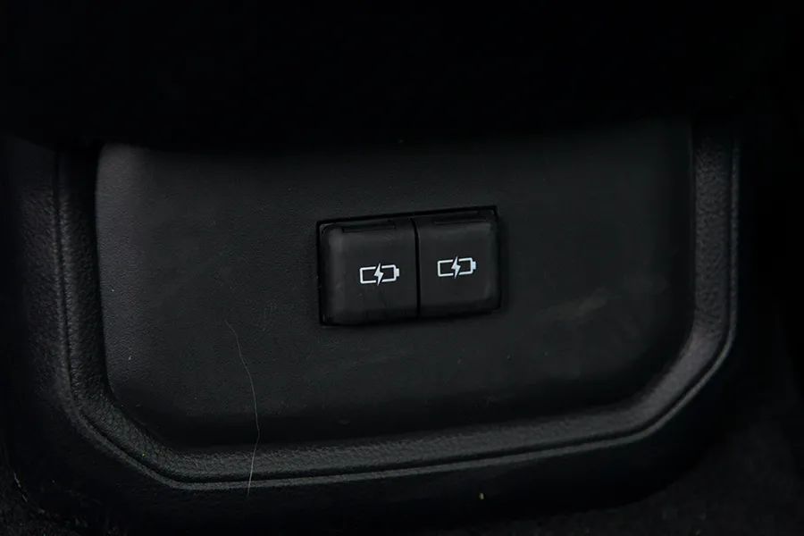 汉兰达骑士还是奶爸,老款汉兰达比新款好看