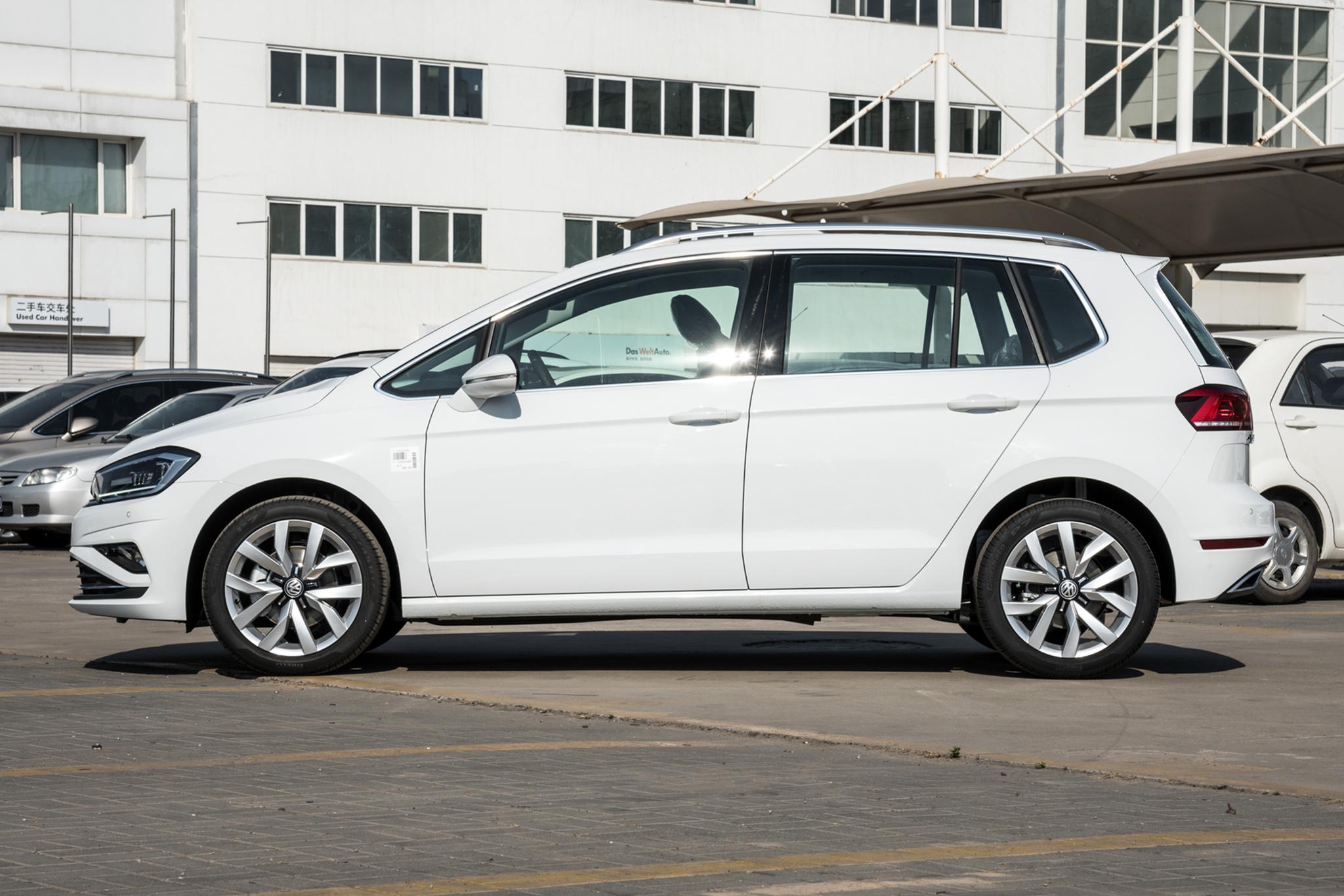 空间大油耗低品牌好的车,空间大油耗低越野车