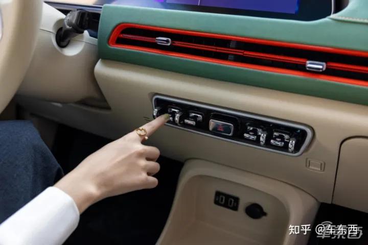 欧拉好猫如何俘获年轻人的心,欧拉好猫谁说优雅就不能酷