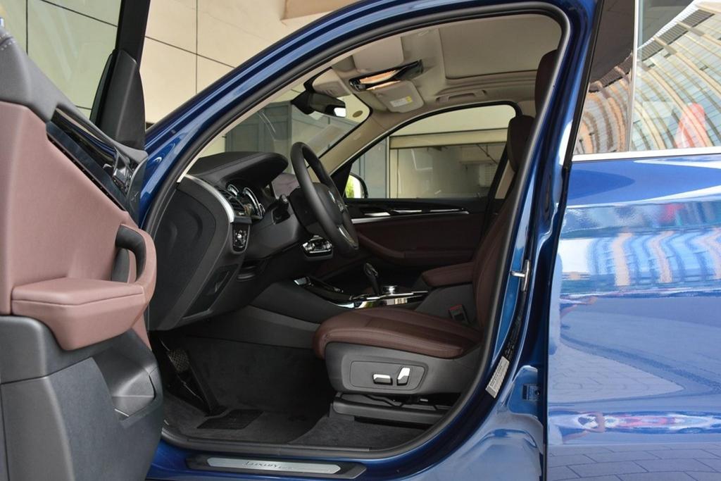 建设北路宝马,浩丰宝宝马