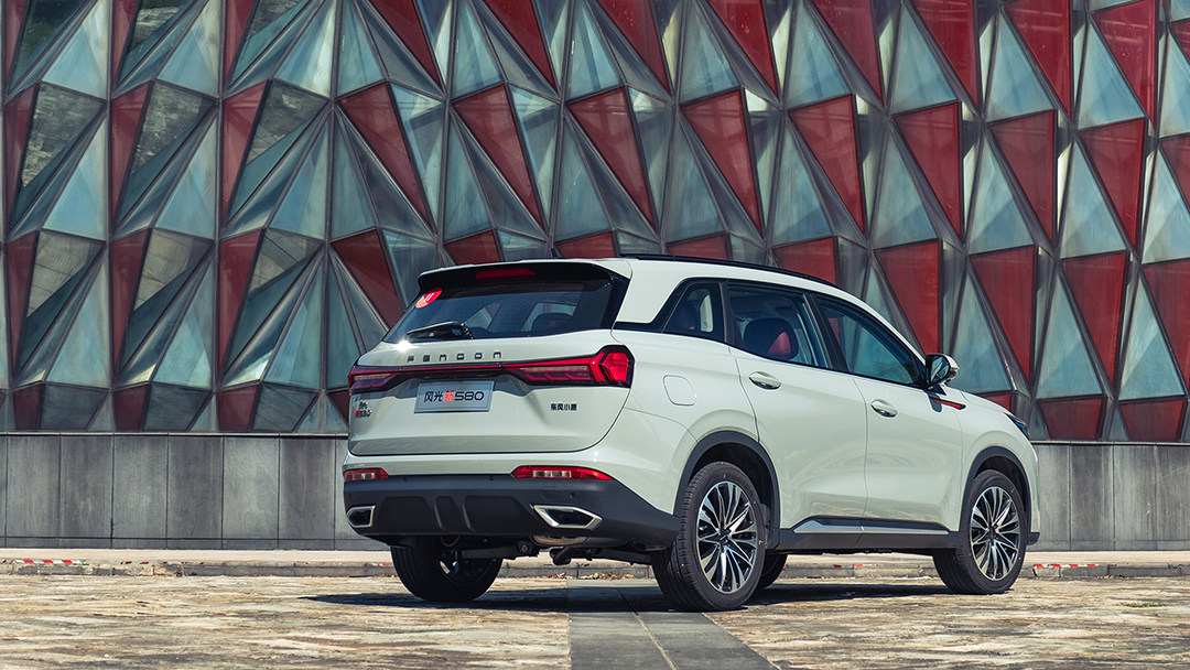 东风风光580红星版性价比,东风风光5801.5t手动挡性价比