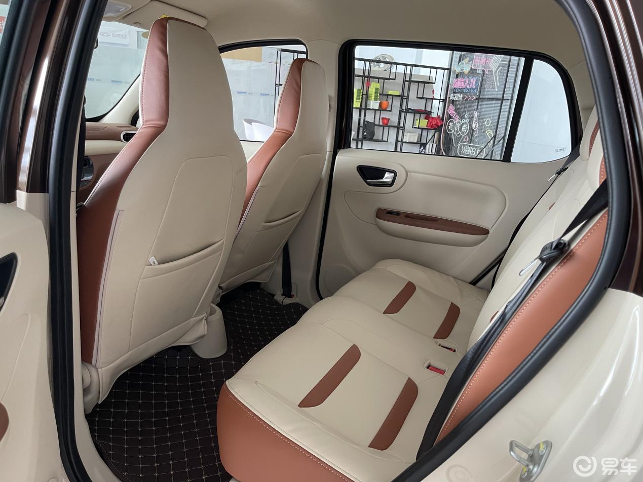 鍜屽皬铏庣浉鑱氱殑瑙嗛,涓庡皬铏庣浉鑱氱殑瑙嗛