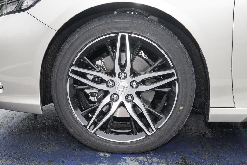 本田inspire混动和cr-v混动怎么选,inspire锐混动落地价