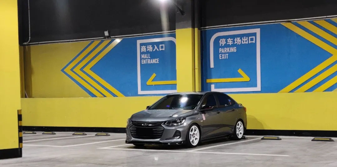 雪佛兰新款科沃兹爆改,雪佛兰科沃兹老款改中控