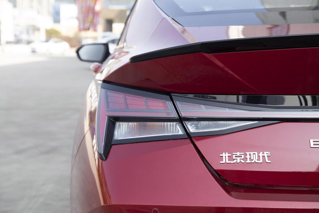 现代伊兰特精英版驾驶体验,全新伊兰特运动范儿