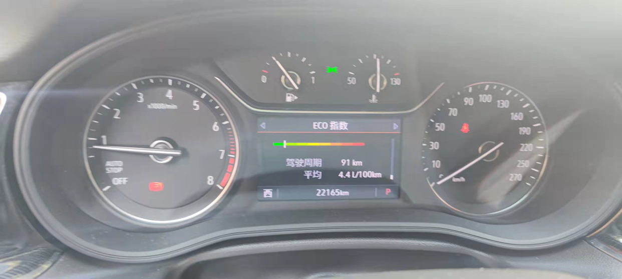别克君威2.4l油耗实际多少,别克君威哪年的最省油
