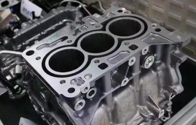 卡罗拉为何也用三缸,卡罗拉为啥用三缸