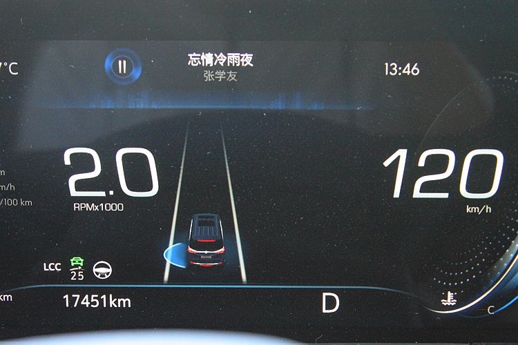 最新别克gl8陆上公务舱舒适型试驾,别克mpv商务车gl8价格