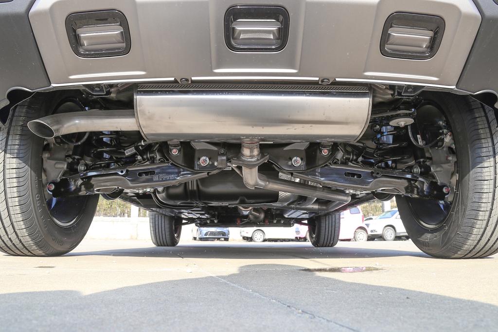 哈弗大狗追猎版2.0t8at变速箱,中国制造质量好