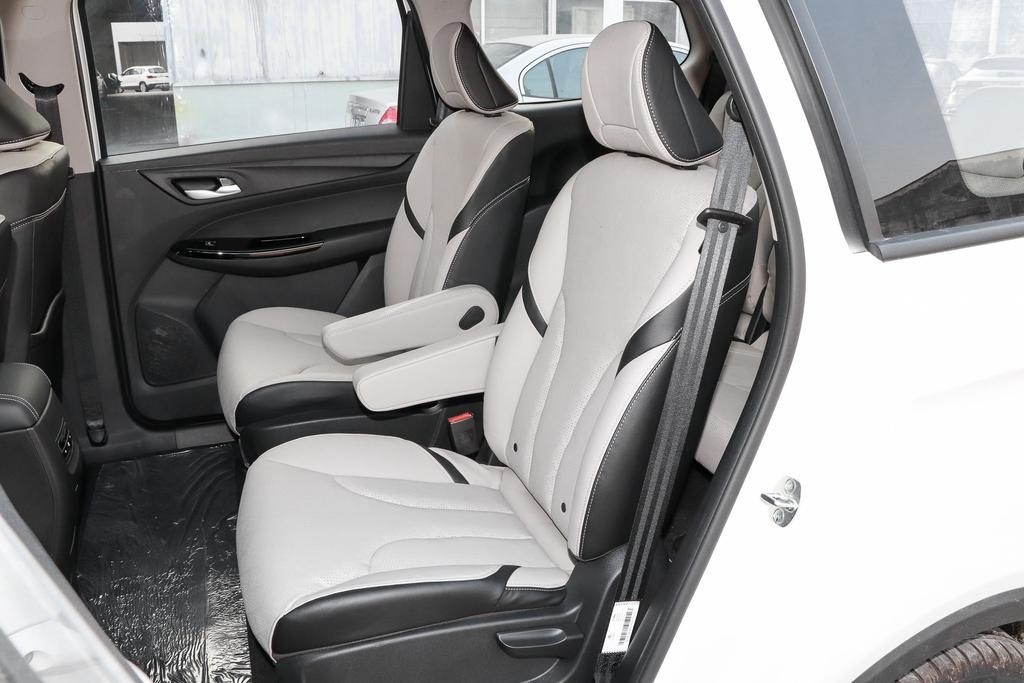 宝骏730性价比最高的国产家用轿车,宝骏730测评视频2021