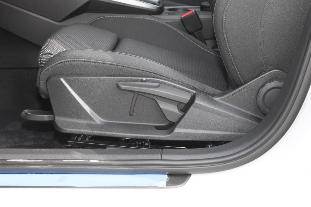 新奥迪a3是干式还是湿式,新奥迪a3预定价格