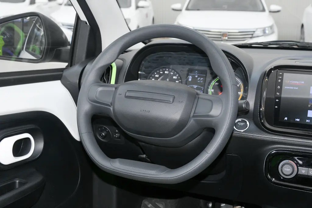 不到6万上汽科莱威clever上市图片,6万元纯电微型车上汽科莱威clever