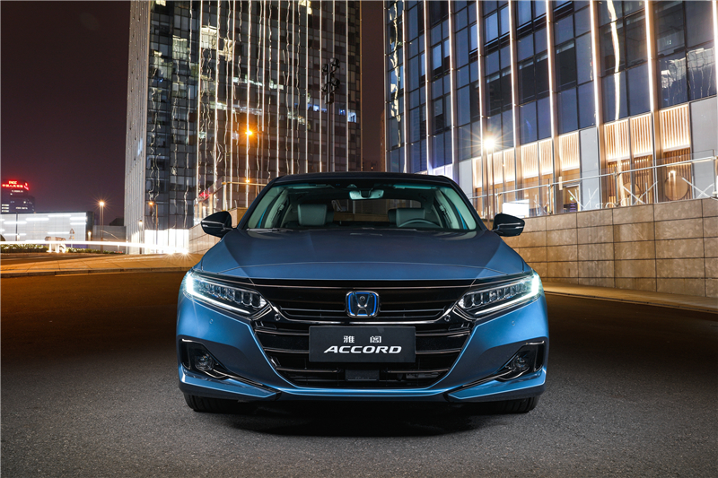 16.98万元起售，智能化成最大亮点，全新雅阁推荐幻夜·尊贵版