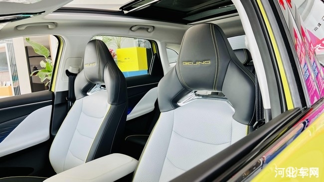 新魔方汽车鸿蒙,搭载鸿蒙系统的新能源车