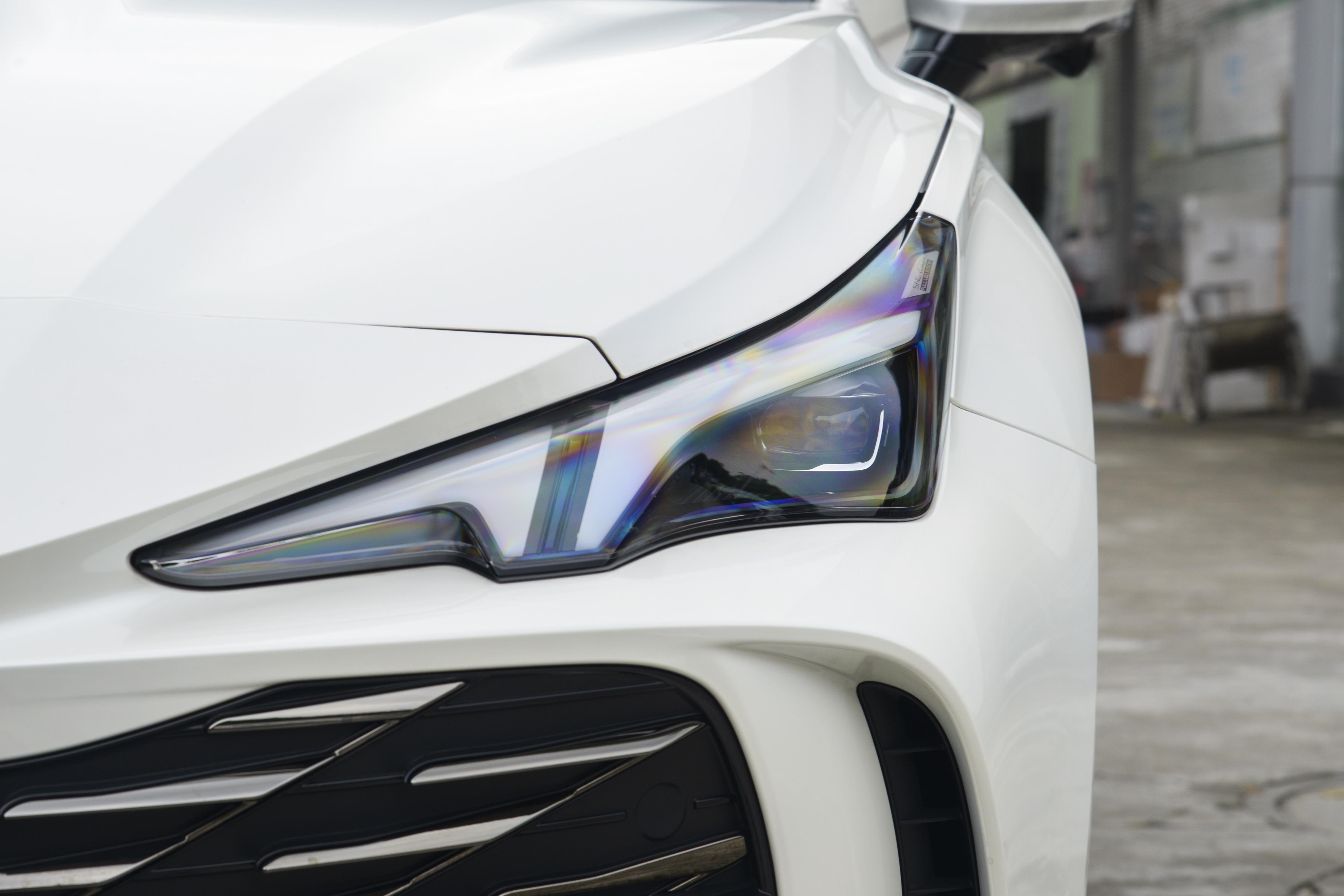 名爵mg71.5t11.98万落地价,混动名爵mg7落地价