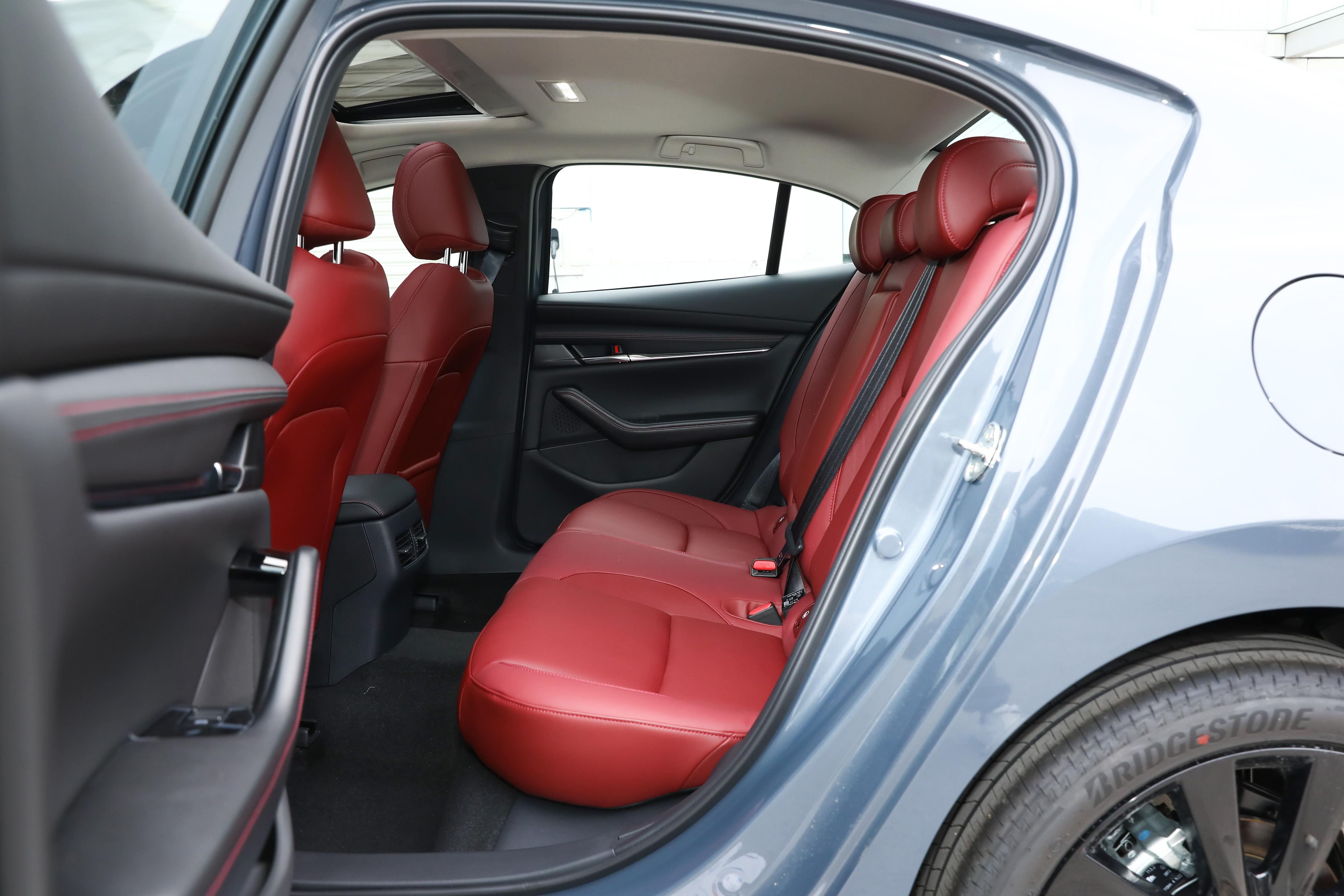 马自达3昂克赛拉2.0t百公里加速,2.0l柴油发动机最大马力