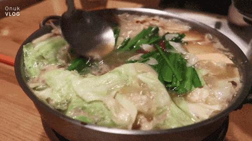 ins上有名的韩国独居博主,38岁独居全职博主