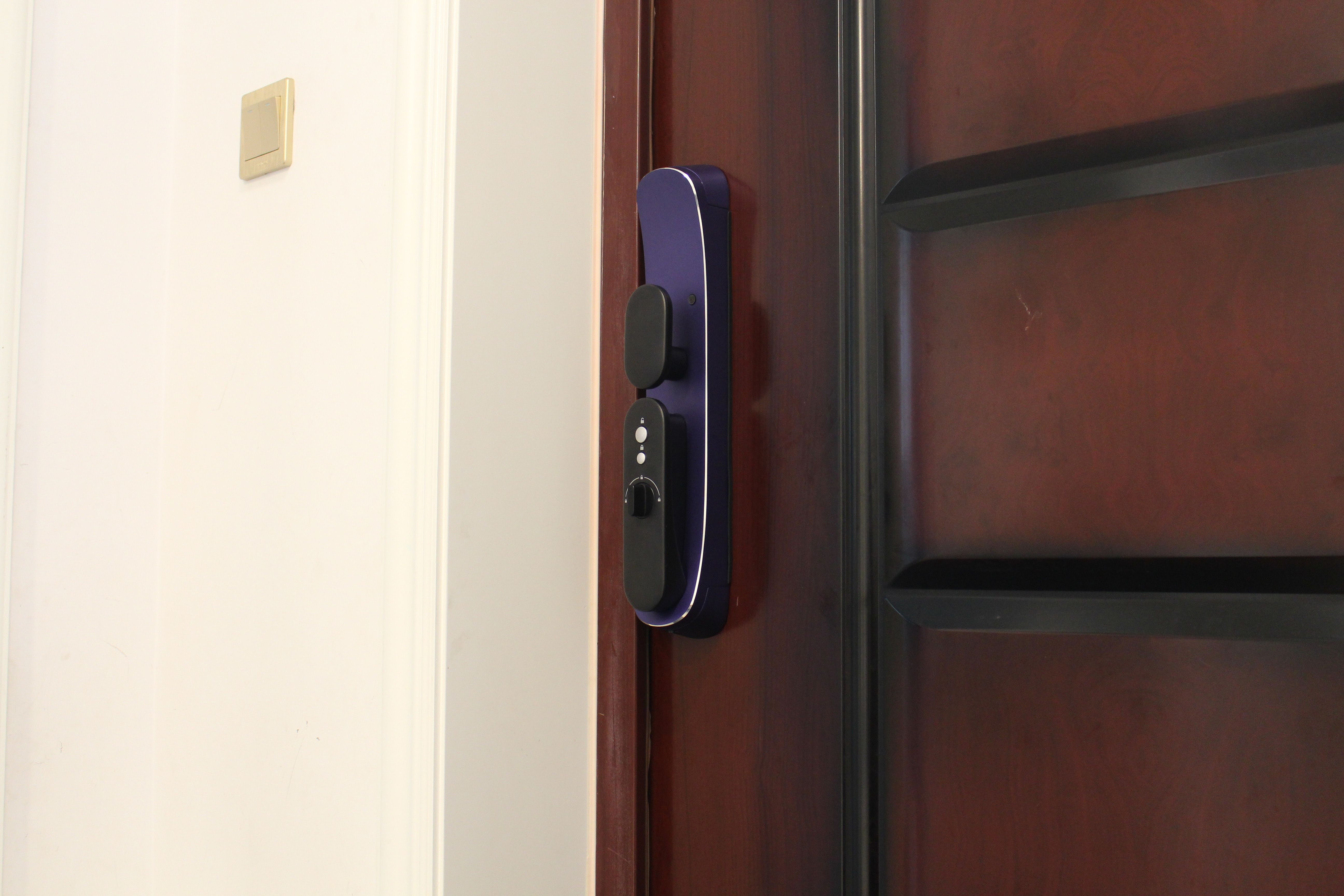 3d指纹解锁智能门锁测评,智能指纹门锁体验