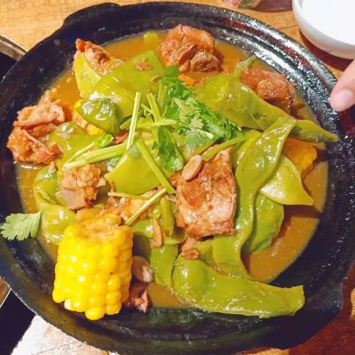 东北人在北京送外卖,东北人在北京吃烧烤